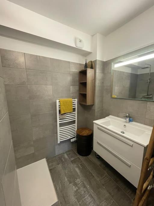 Appartement Calme Proche Bastia Cardo ภายนอก รูปภาพ